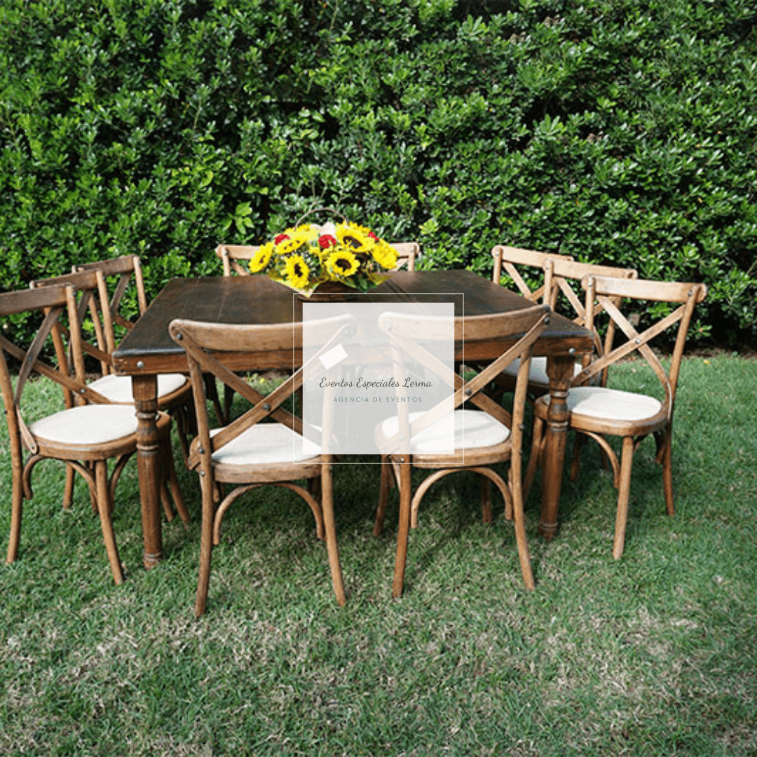 Imagen ilustrativa (14) del servicio Sillas y Mesas