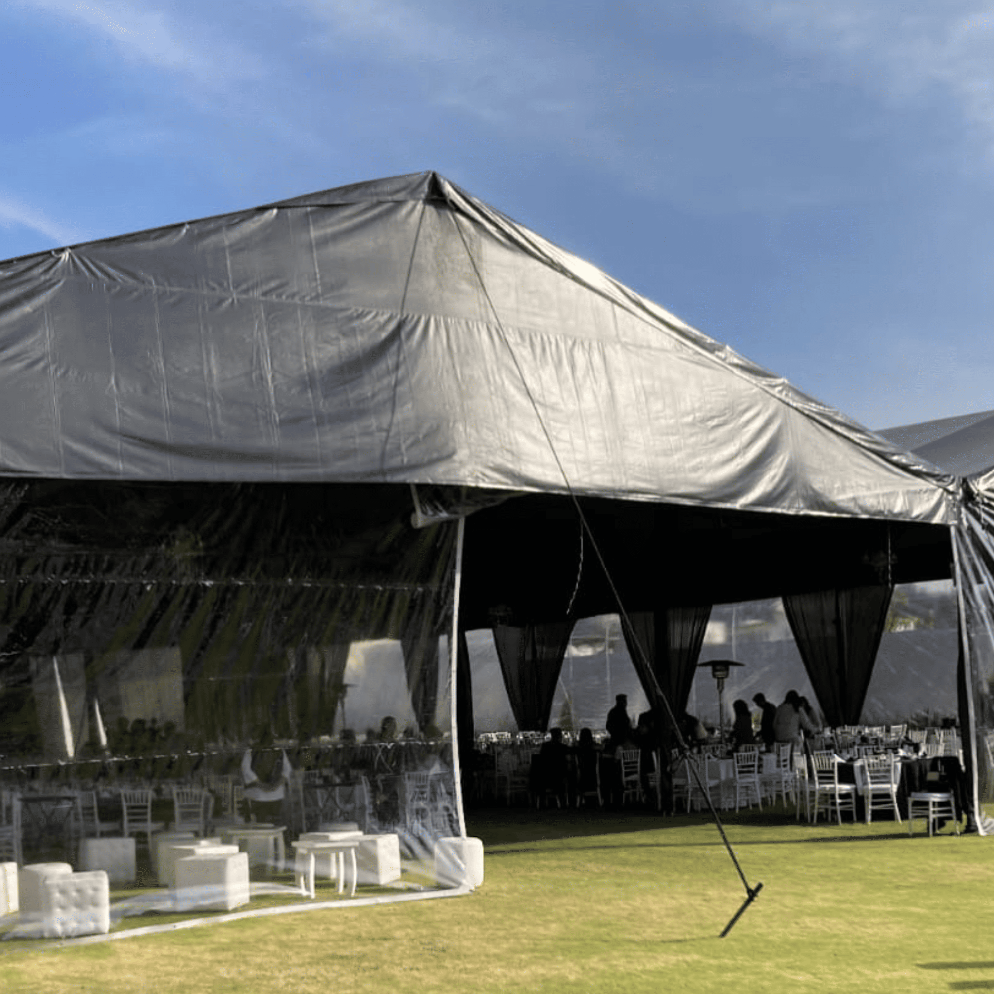 Imagen ilustrativa (3) del servicio Carpas y Domos